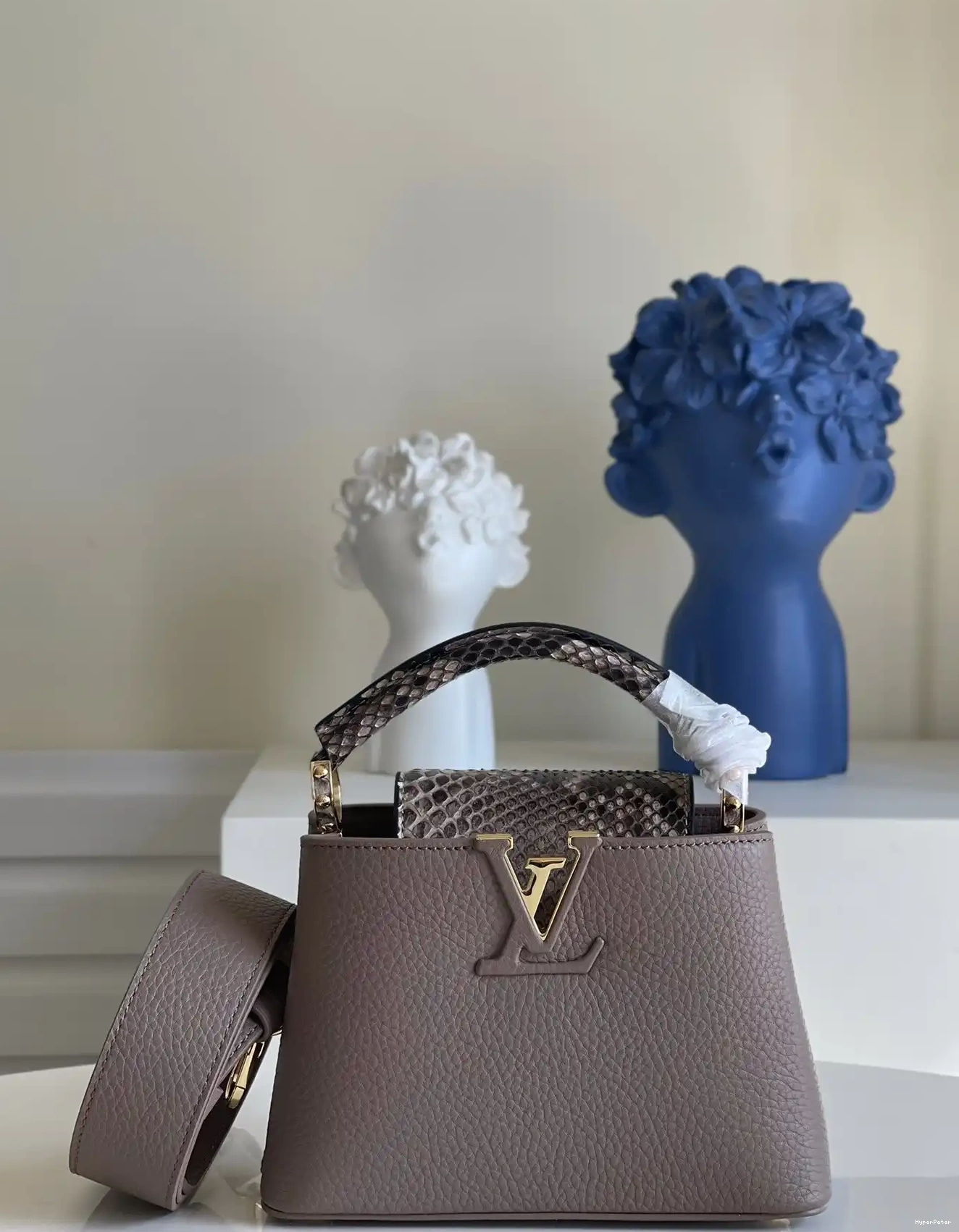 CAPUCINES MINI VUITTON LOUIS 0626